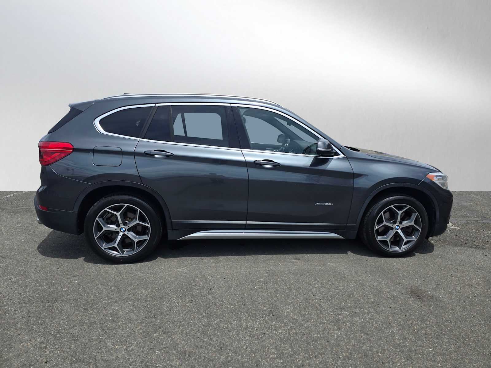 2018 BMW X1 xDrive28i xDrive28i