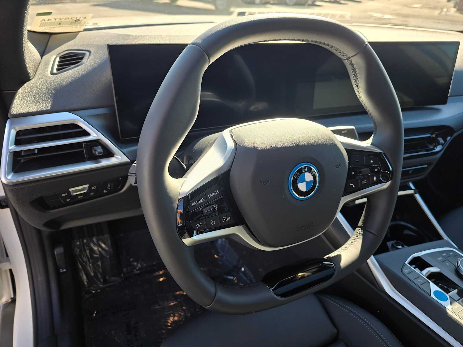 2025 BMW i4 eDrive40
