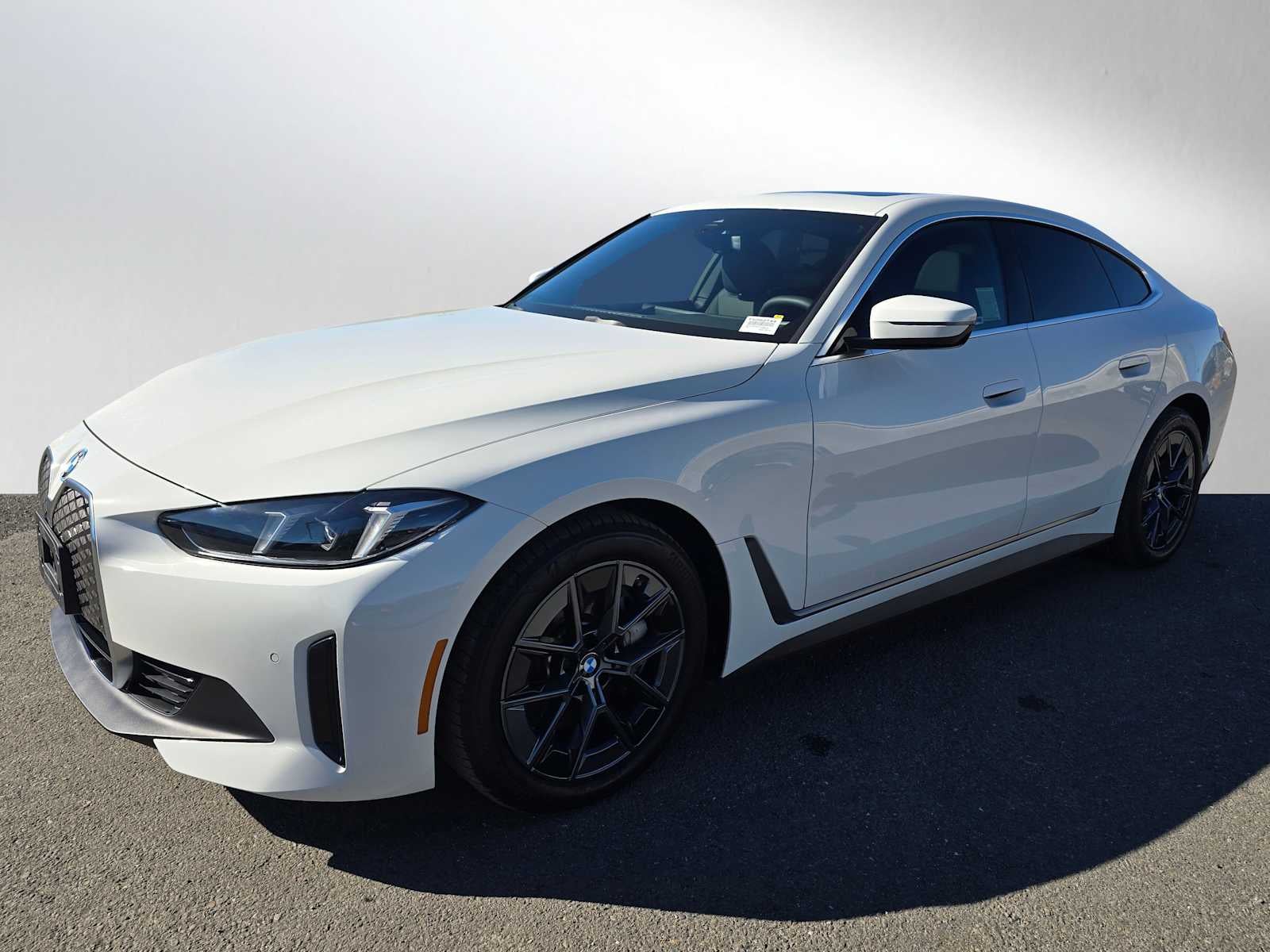 2025 BMW i4 eDrive40