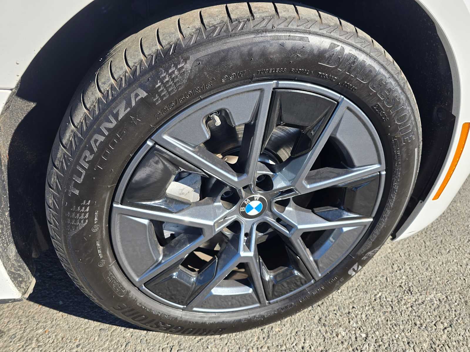 2025 BMW i4 eDrive40