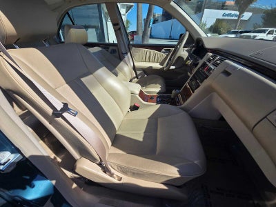 1999 Mercedes-Benz E320 4dr Sdn 3.2L