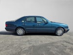 1999 Mercedes-Benz E320 4dr Sdn 3.2L