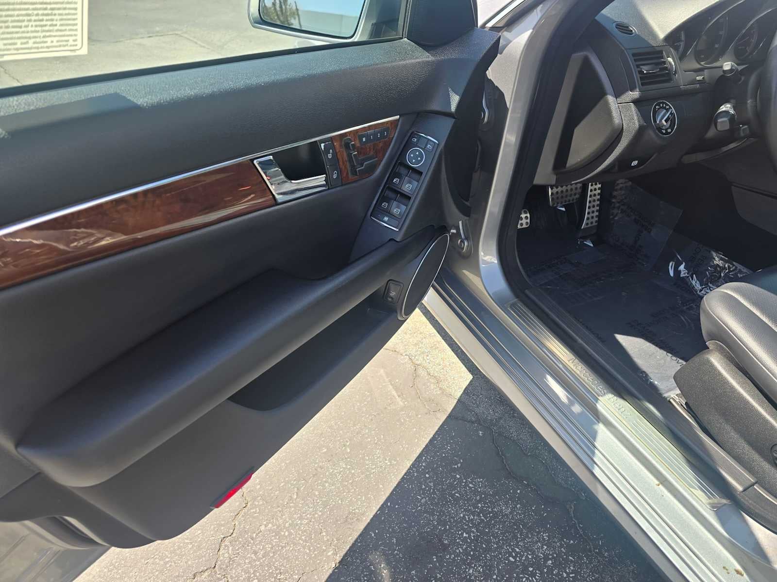2010 Mercedes-Benz C 300 C 300 Luxury