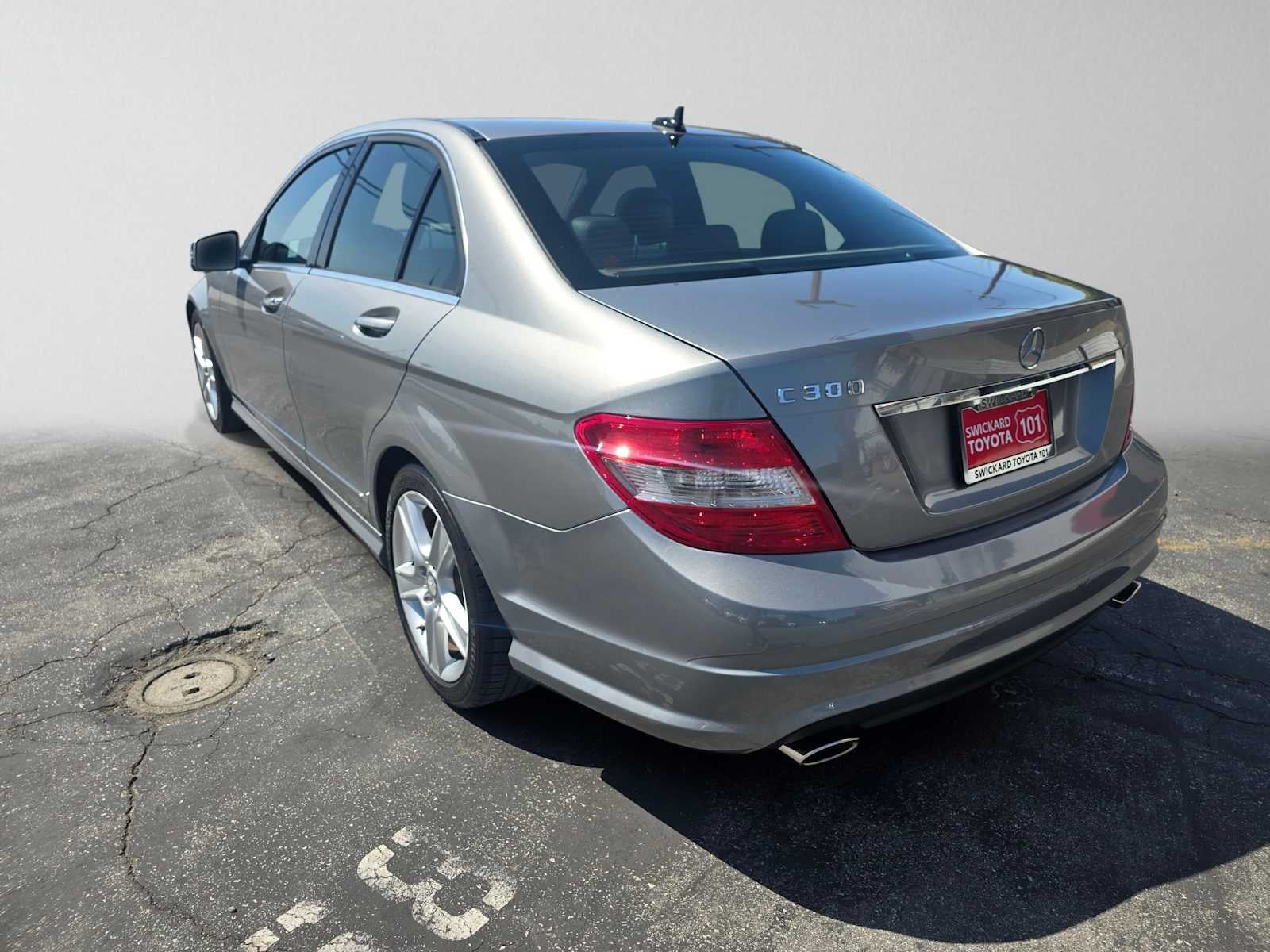 2010 Mercedes-Benz C 300 C 300 Luxury