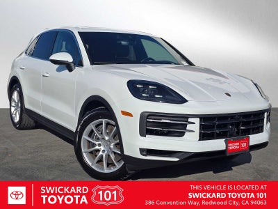 2024 Porsche Cayenne AWD