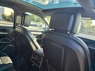 2024 Porsche Cayenne AWD