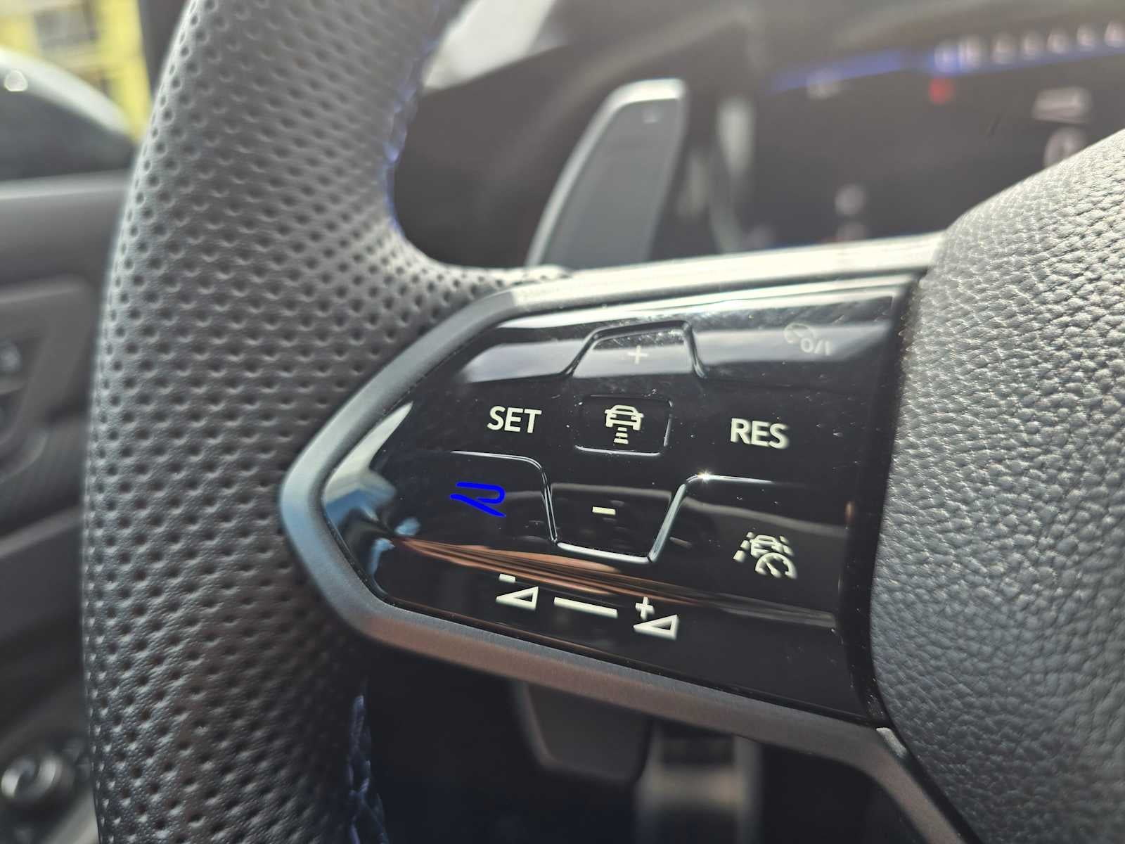 2022 Volkswagen Golf R 2.0T DSG