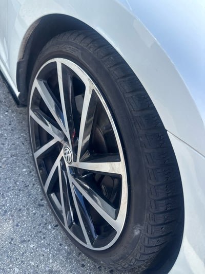 2019 Volkswagen Golf R 2.0T DSG w/DCC/Nav