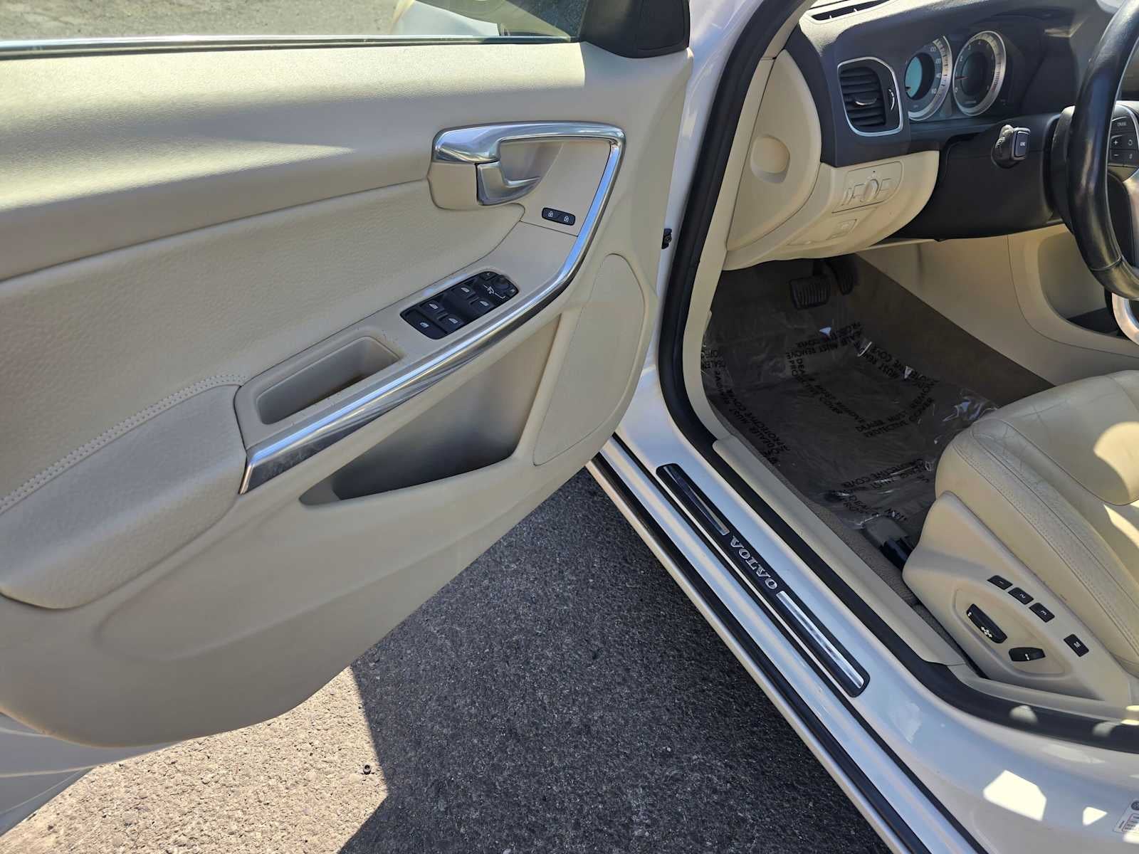 2013 Volvo S60 T5
