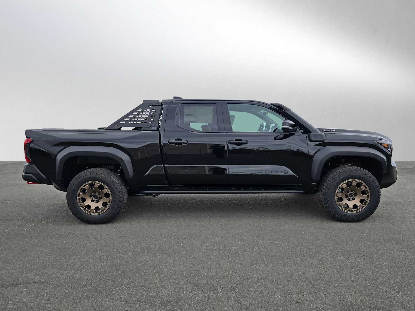 2025 Toyota Tacoma i-FORCE MAX Tacoma Trailhunter