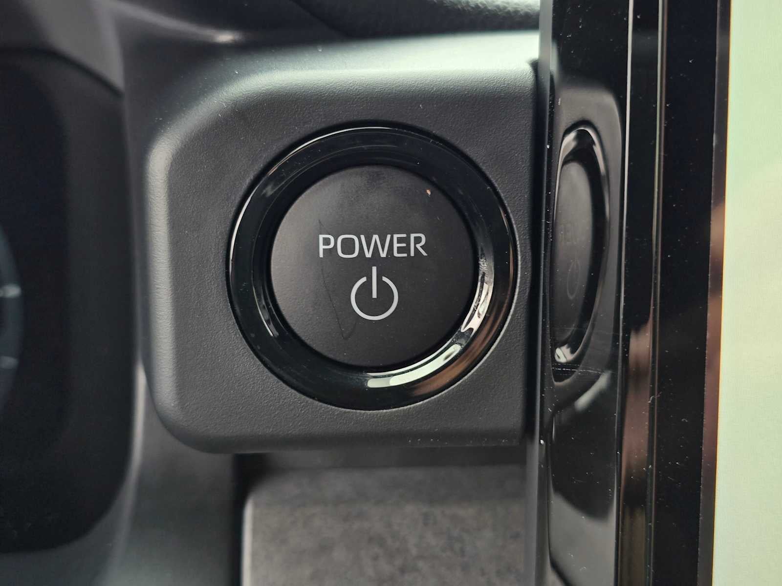 2025 Toyota Tacoma i-FORCE MAX Tacoma Trailhunter