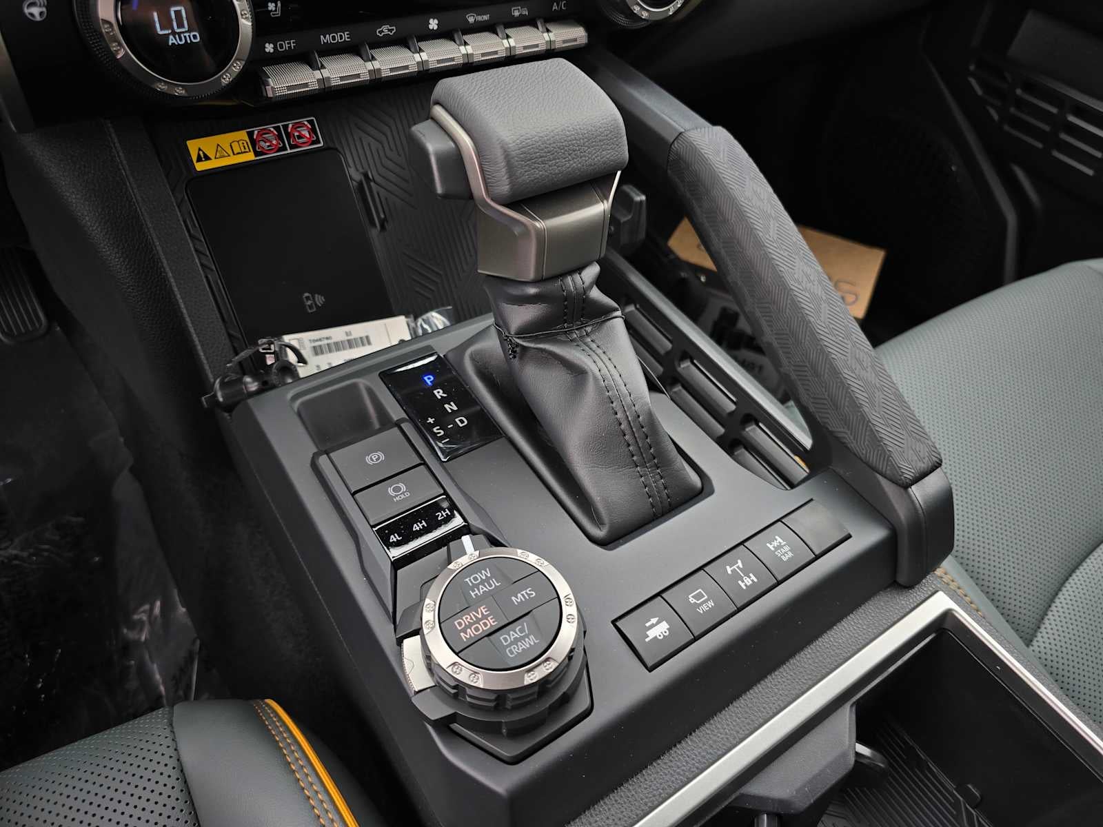 2025 Toyota Tacoma i-FORCE MAX Tacoma Trailhunter