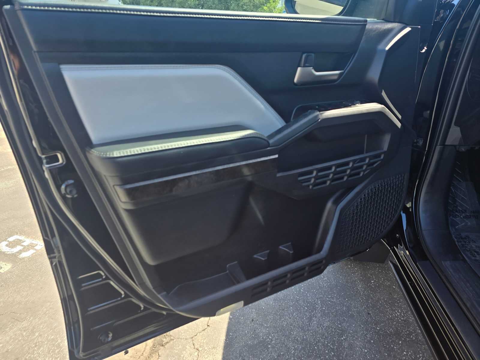 2026 Toyota Tacoma i-FORCE MAX Tacoma Limited