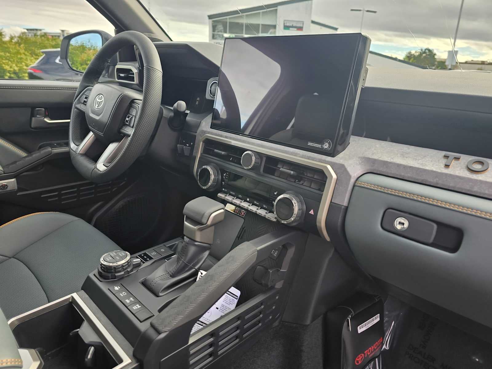 2026 Toyota Tacoma i-FORCE MAX Tacoma Trailhunter