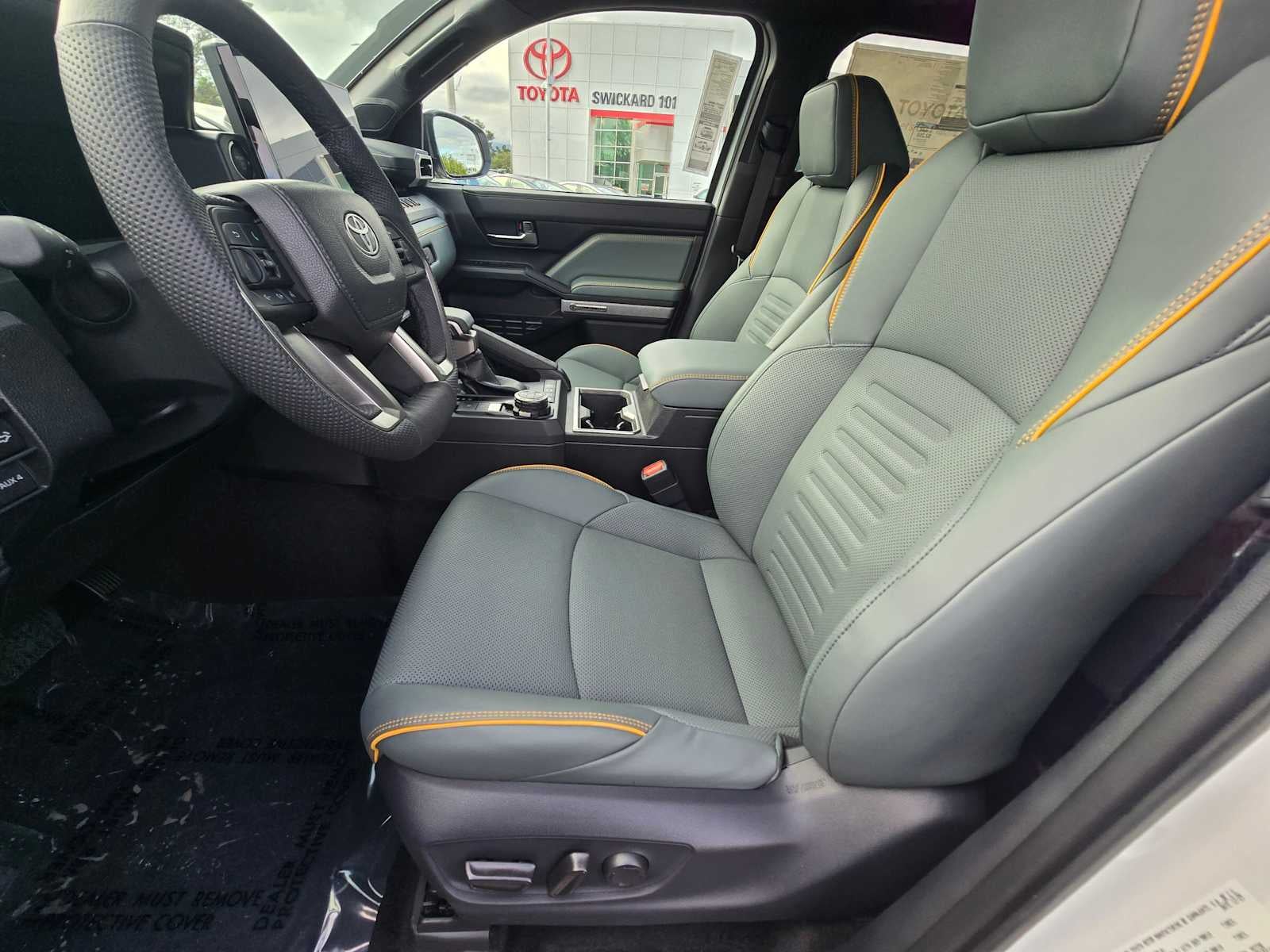 2026 Toyota Tacoma i-FORCE MAX Tacoma Trailhunter