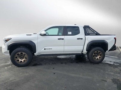 2026 Toyota Tacoma i-FORCE MAX Tacoma Trailhunter