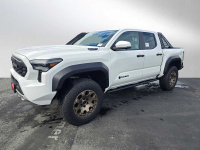 2026 Toyota Tacoma i-FORCE MAX Tacoma Trailhunter
