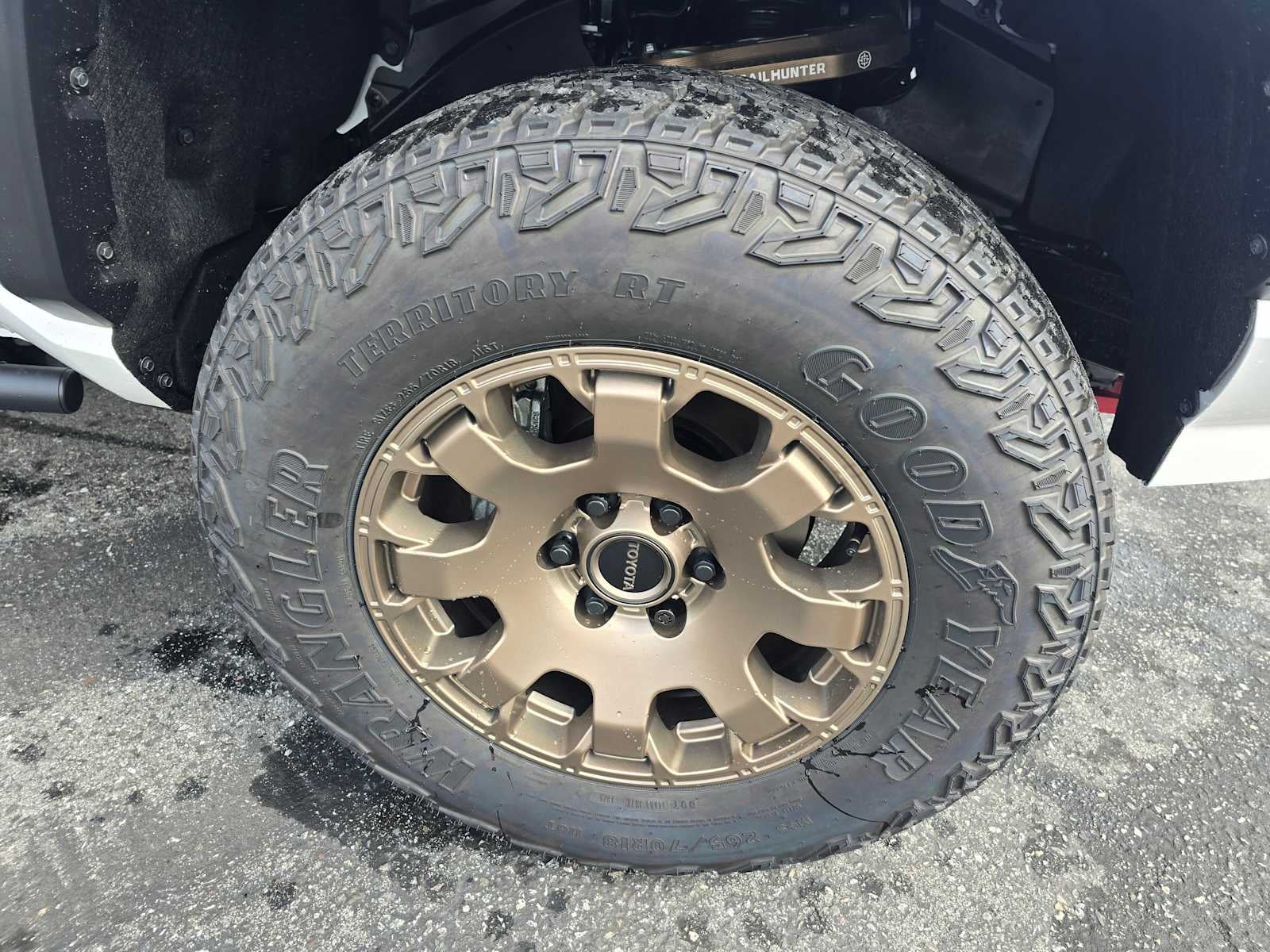 2026 Toyota Tacoma i-FORCE MAX Tacoma Trailhunter