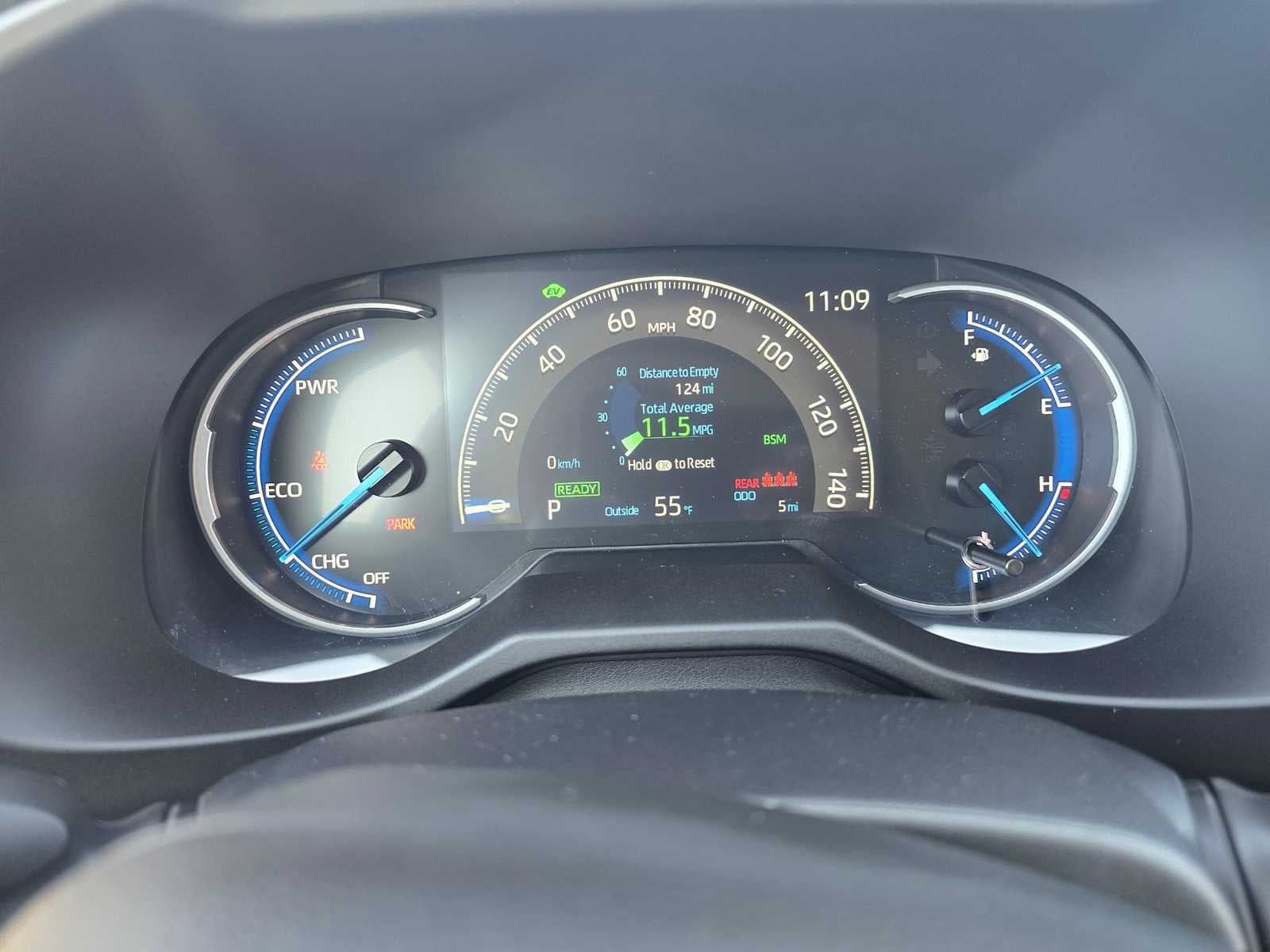 2025 Toyota RAV4 Hybrid LE