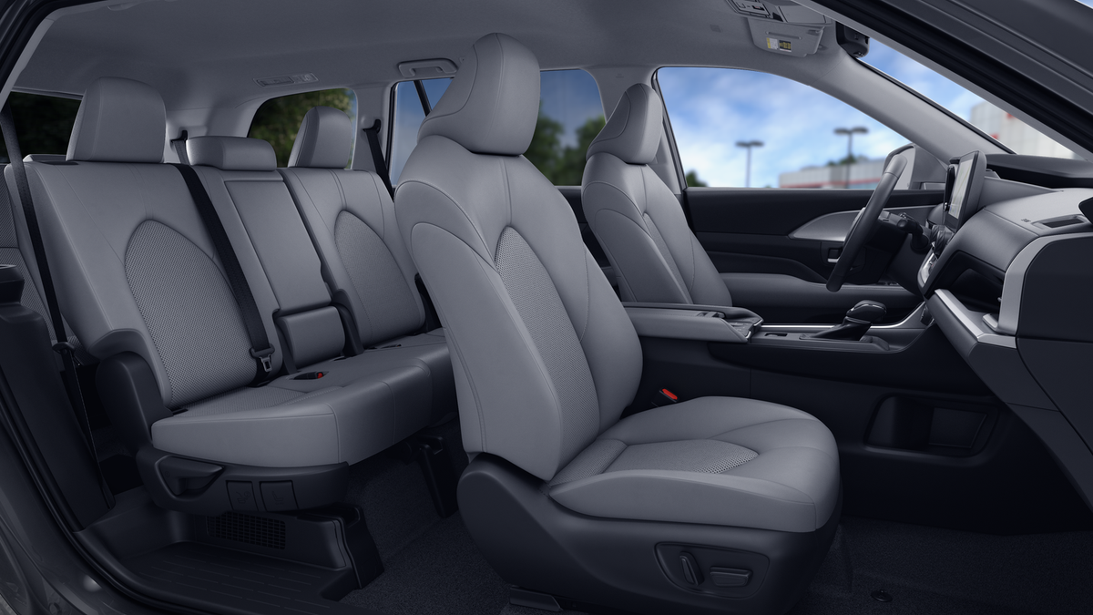 2026 Toyota Grand Highlander Hybrid XLE
