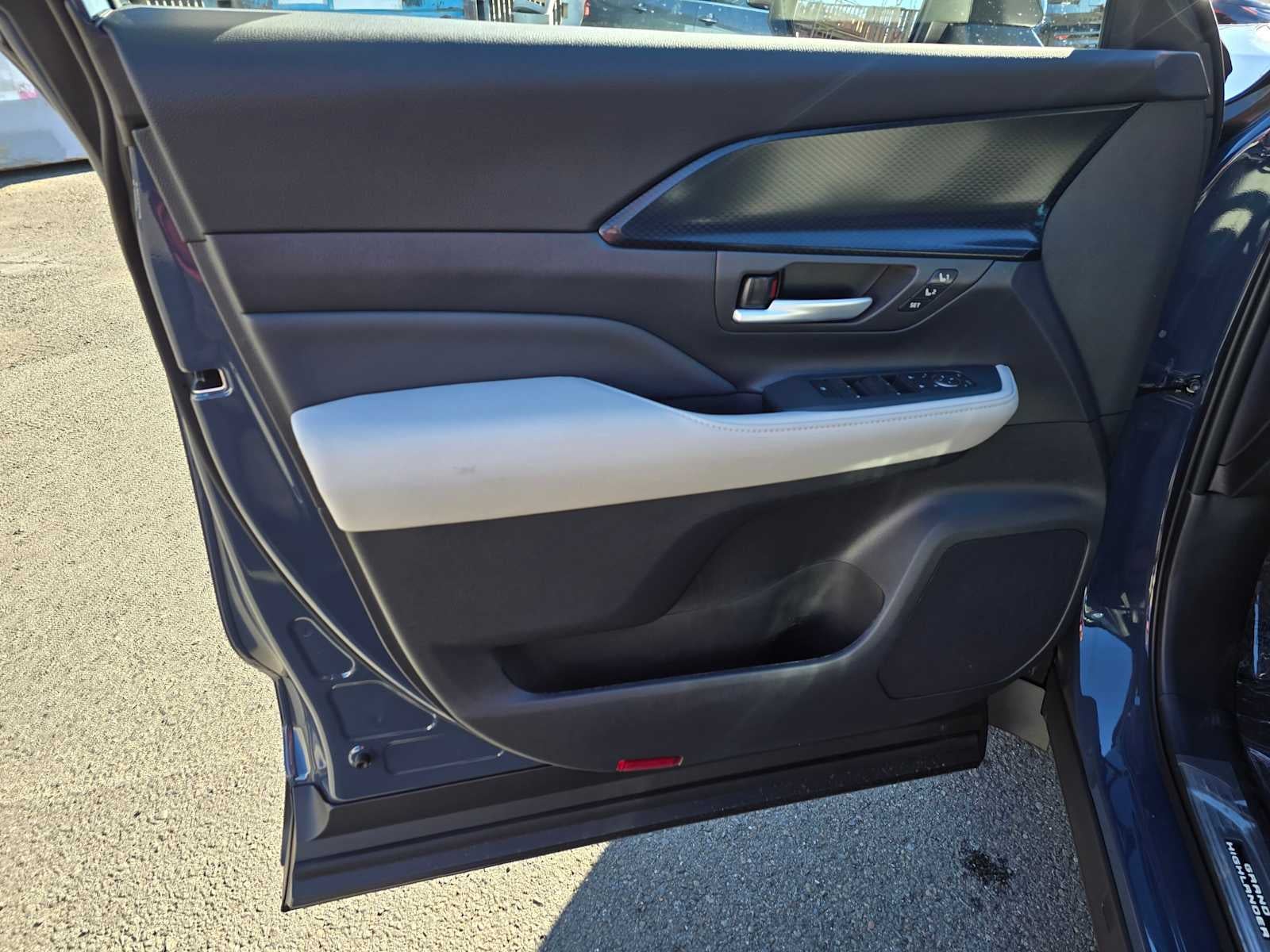 2026 Toyota Grand Highlander Hybrid MAX Limited