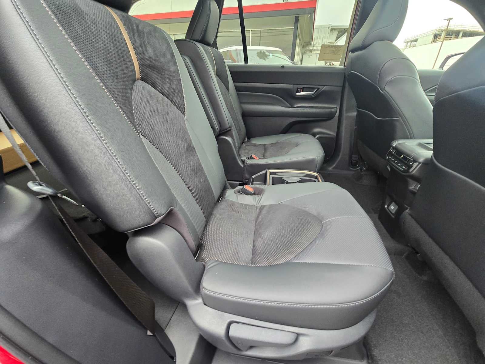 2026 Toyota Grand Highlander Hybrid MAX Limited