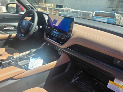 2026 Toyota Grand Highlander Hybrid MAX Platinum