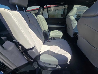 2026 Toyota Grand Highlander Hybrid MAX Platinum