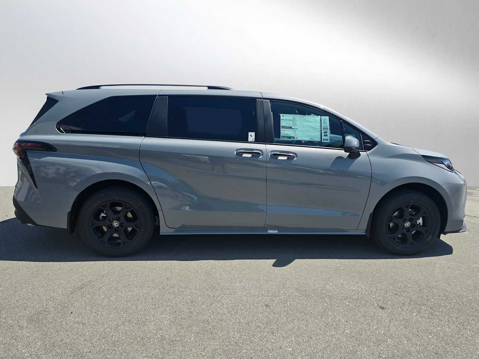 2026 Toyota Sienna Woodland Edition
