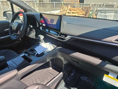 2026 Toyota Sienna Woodland Edition