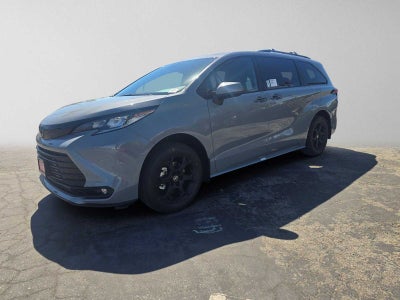 2026 Toyota Sienna Woodland Edition