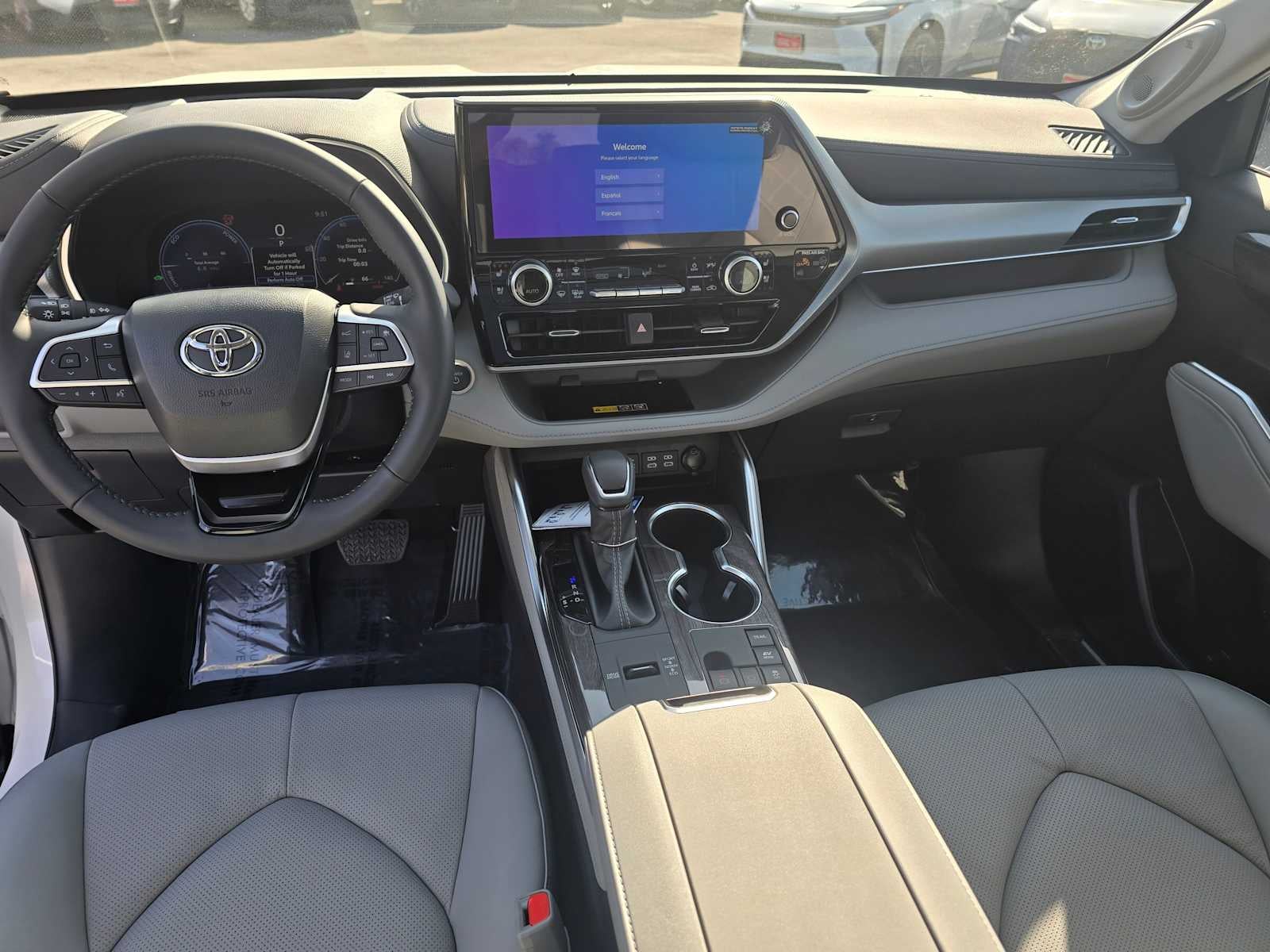 2026 Toyota Highlander Hybrid Platinum