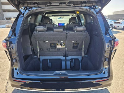 2026 Toyota Sienna Platinum