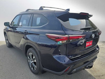 2026 Toyota Highlander Hybrid XLE