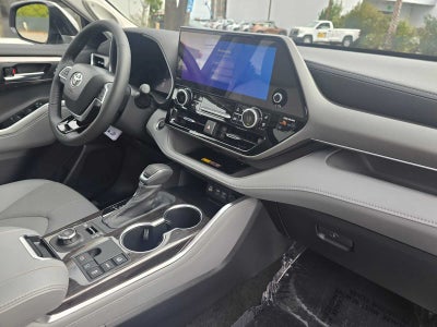 2026 Toyota Highlander Limited