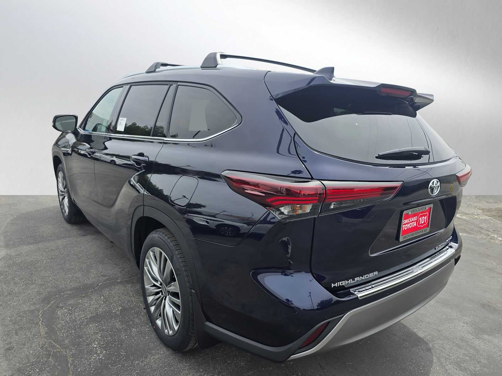 2026 Toyota Highlander Platinum