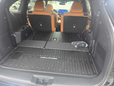 2026 Toyota Highlander Platinum