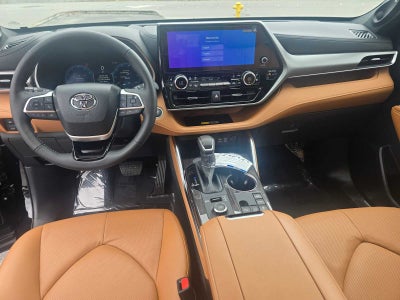 2026 Toyota Highlander Platinum