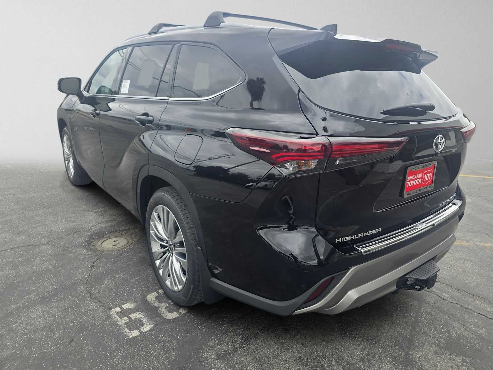 2026 Toyota Highlander Platinum