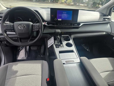 2026 Toyota Sienna LE
