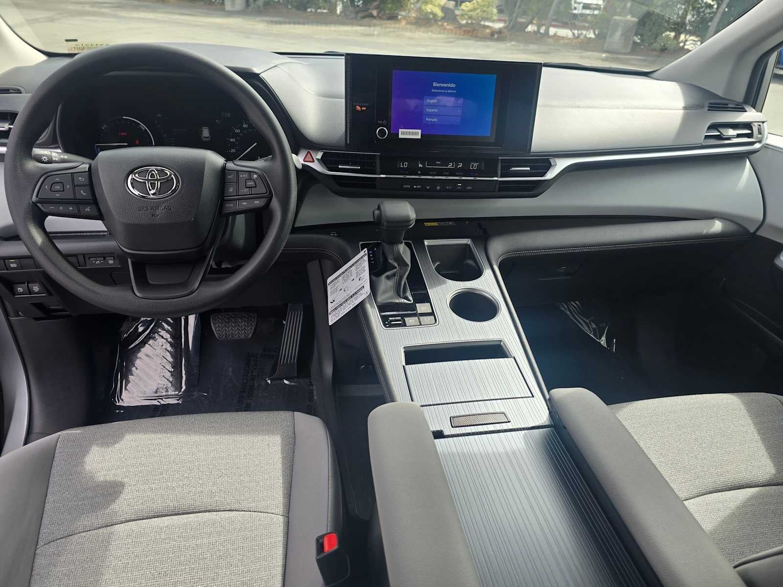 2026 Toyota Sienna LE