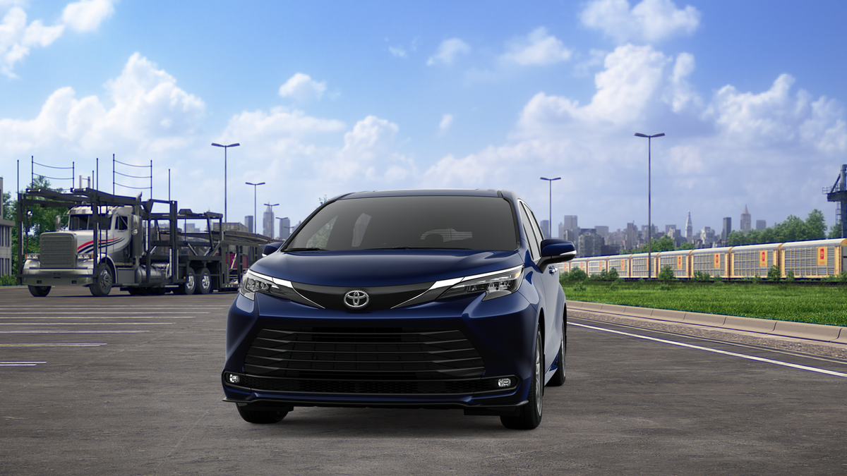 2026 Toyota Sienna XLE