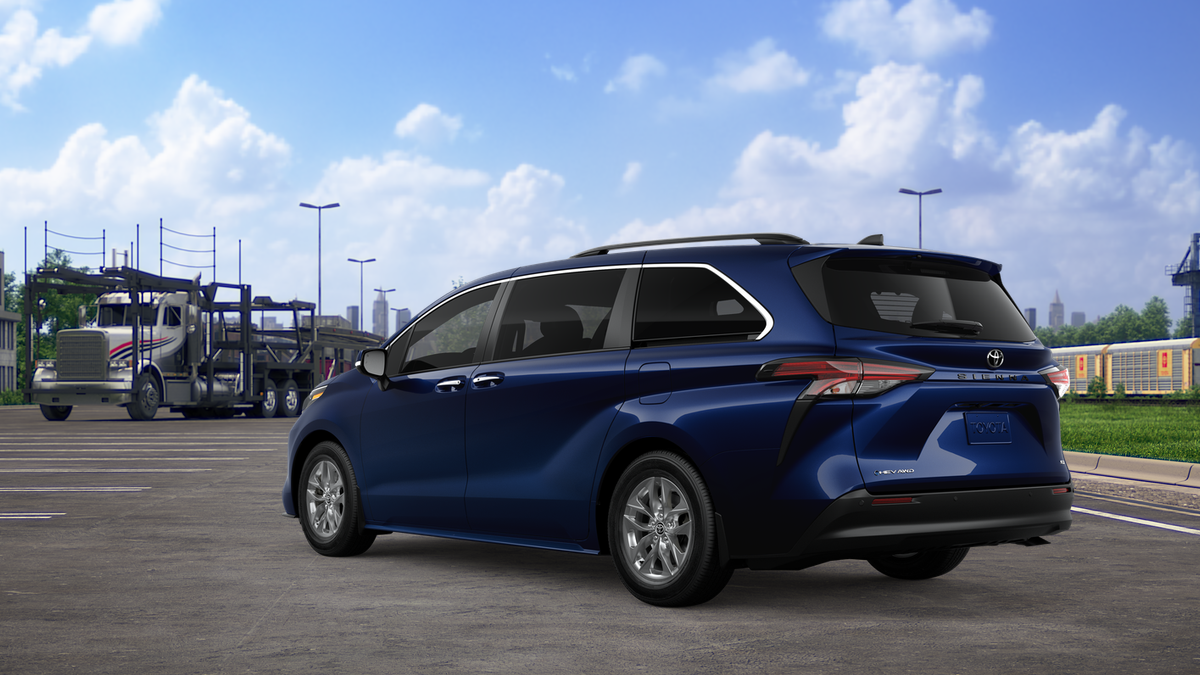 2026 Toyota Sienna XLE