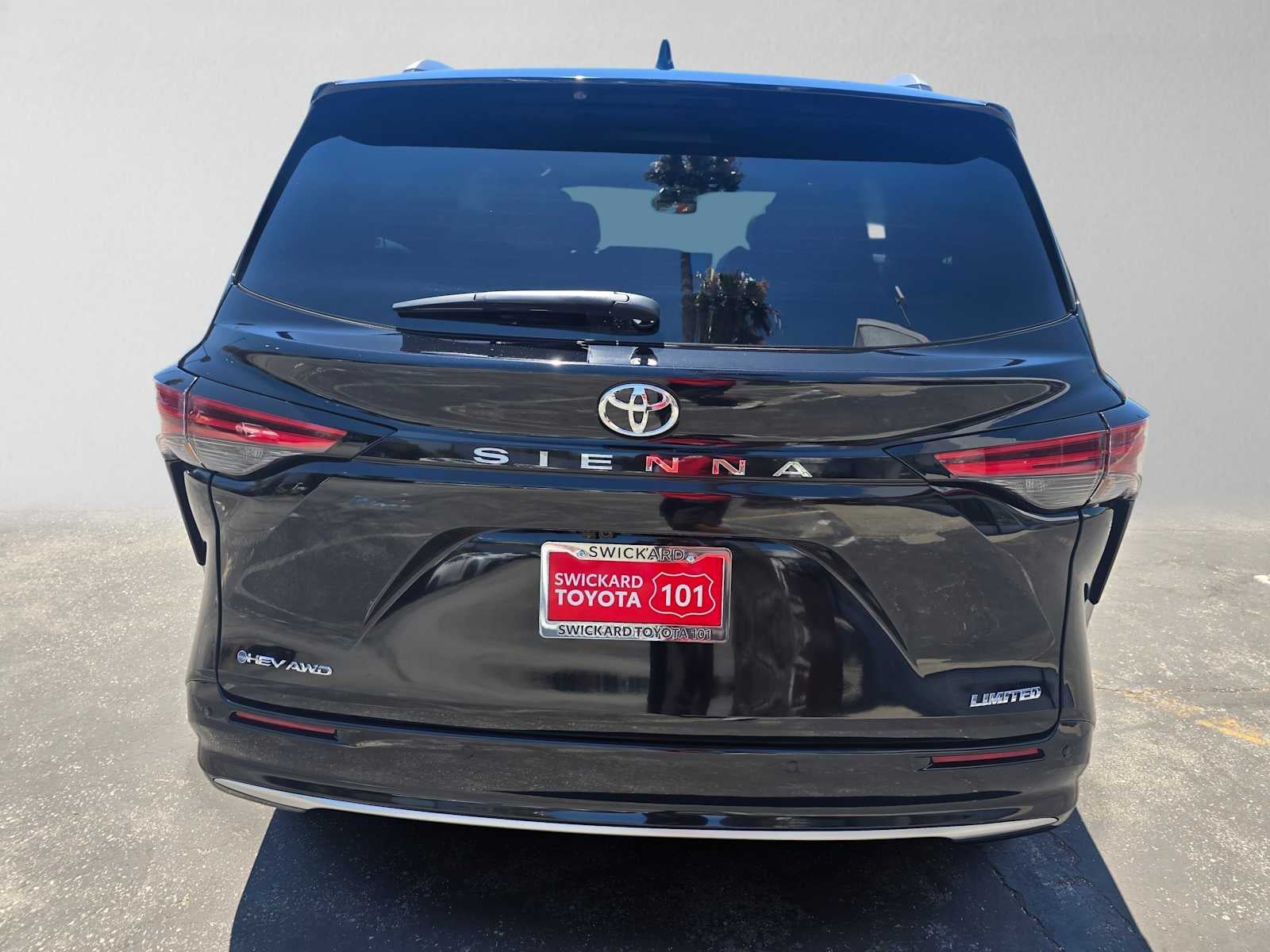 2026 Toyota Sienna Limited