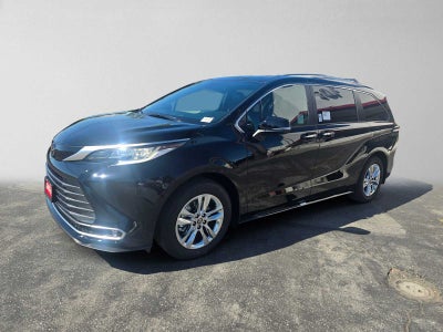 2026 Toyota Sienna Limited
