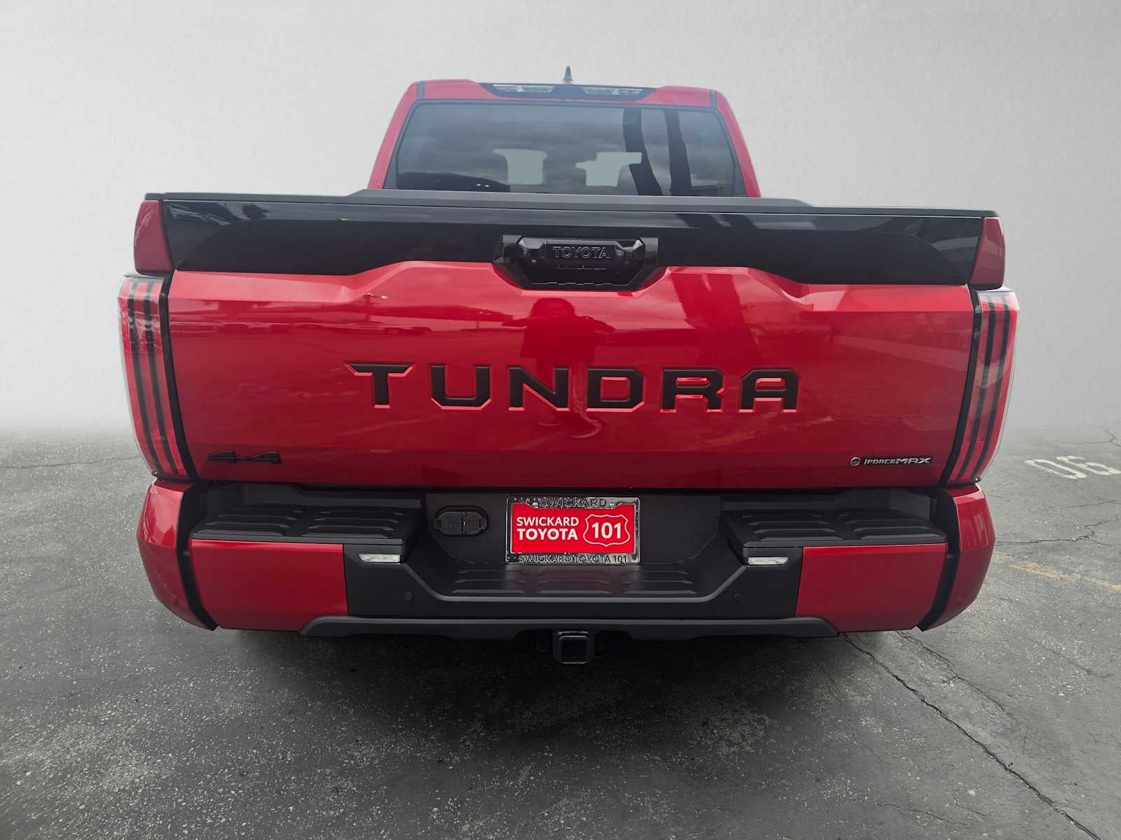 2026 Toyota Tundra i-FORCE MAX Tundra Platinum