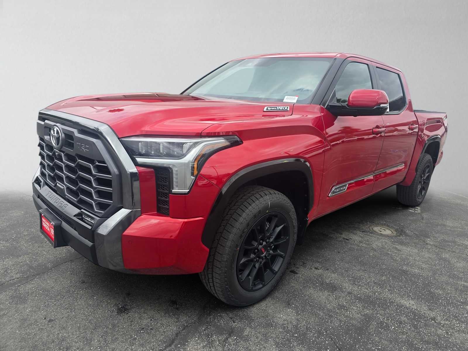 2026 Toyota Tundra i-FORCE MAX Tundra Platinum