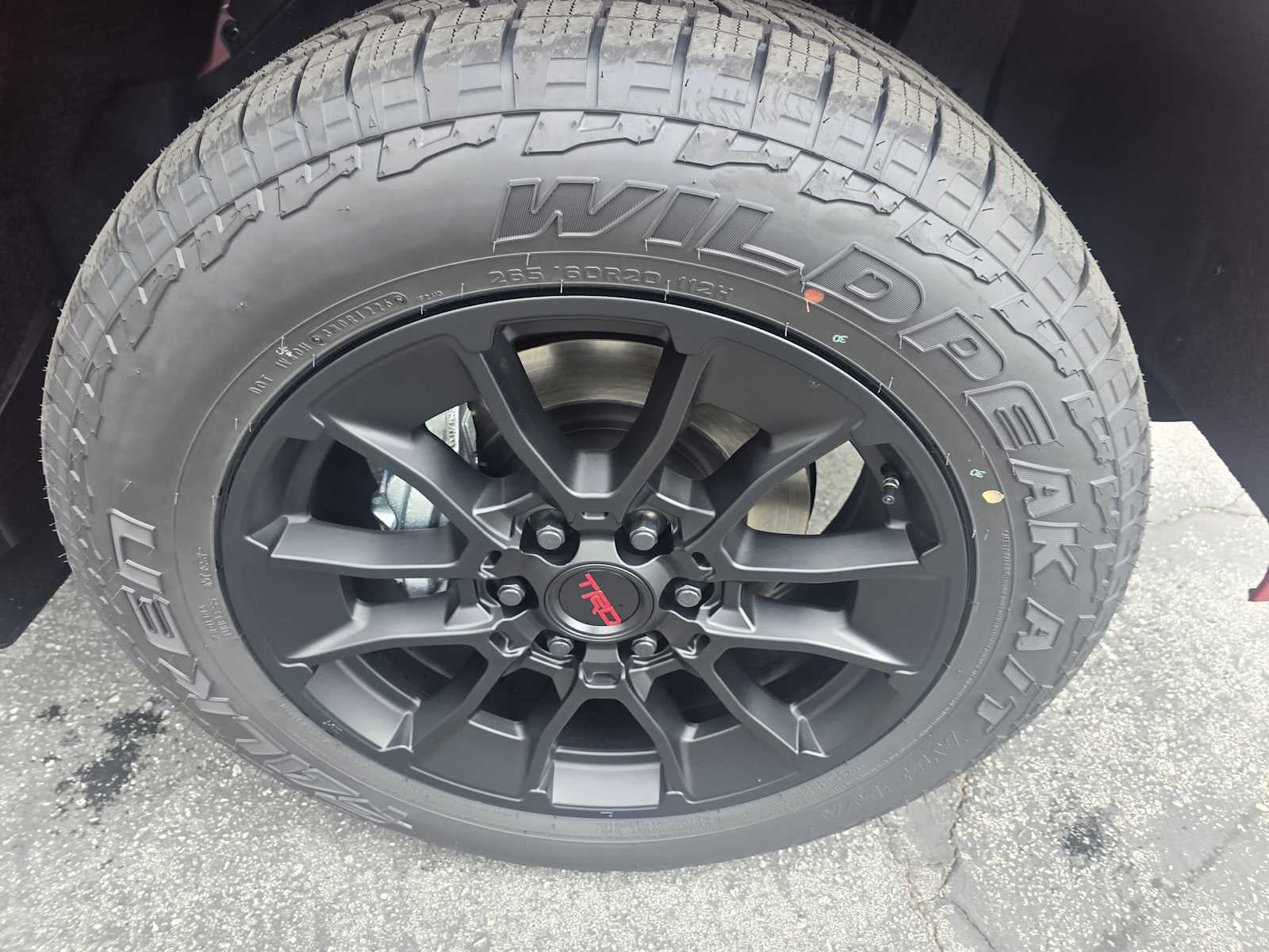 2026 Toyota Tundra i-FORCE MAX Tundra Platinum