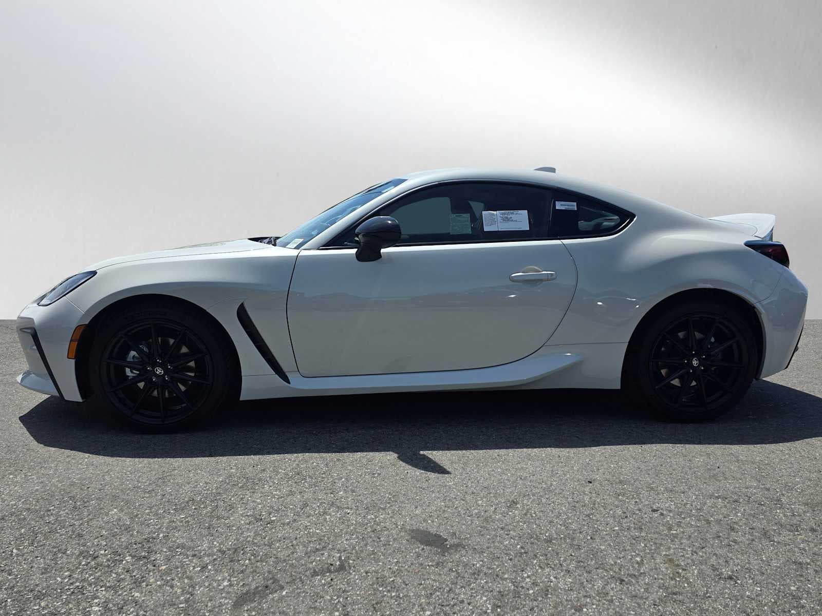 2026 Toyota GR86 Premium AT