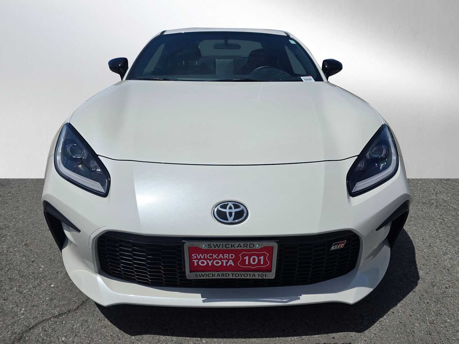 2026 Toyota GR86 Premium AT